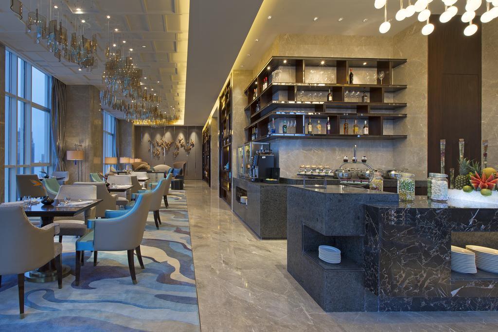 Pullman Yantai Center Hotel Bagian luar foto