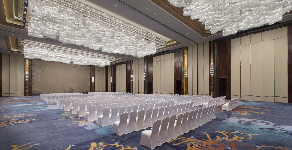 Pullman Yantai Center Hotel Bagian luar foto