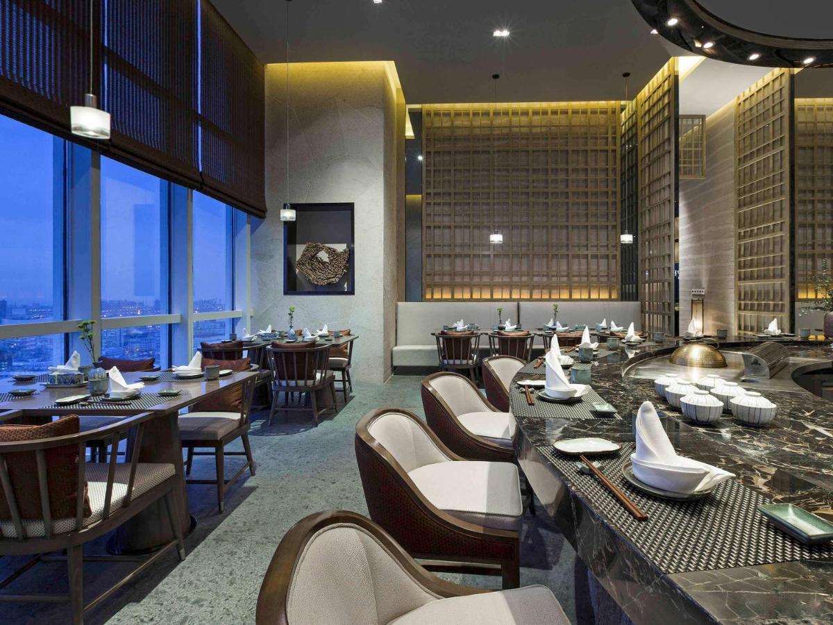 Pullman Yantai Center Hotel Bagian luar foto