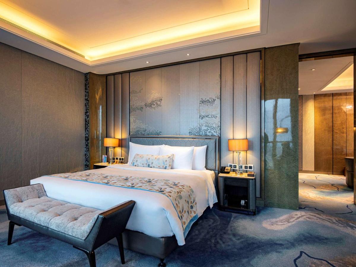 Pullman Yantai Center Hotel Bagian luar foto