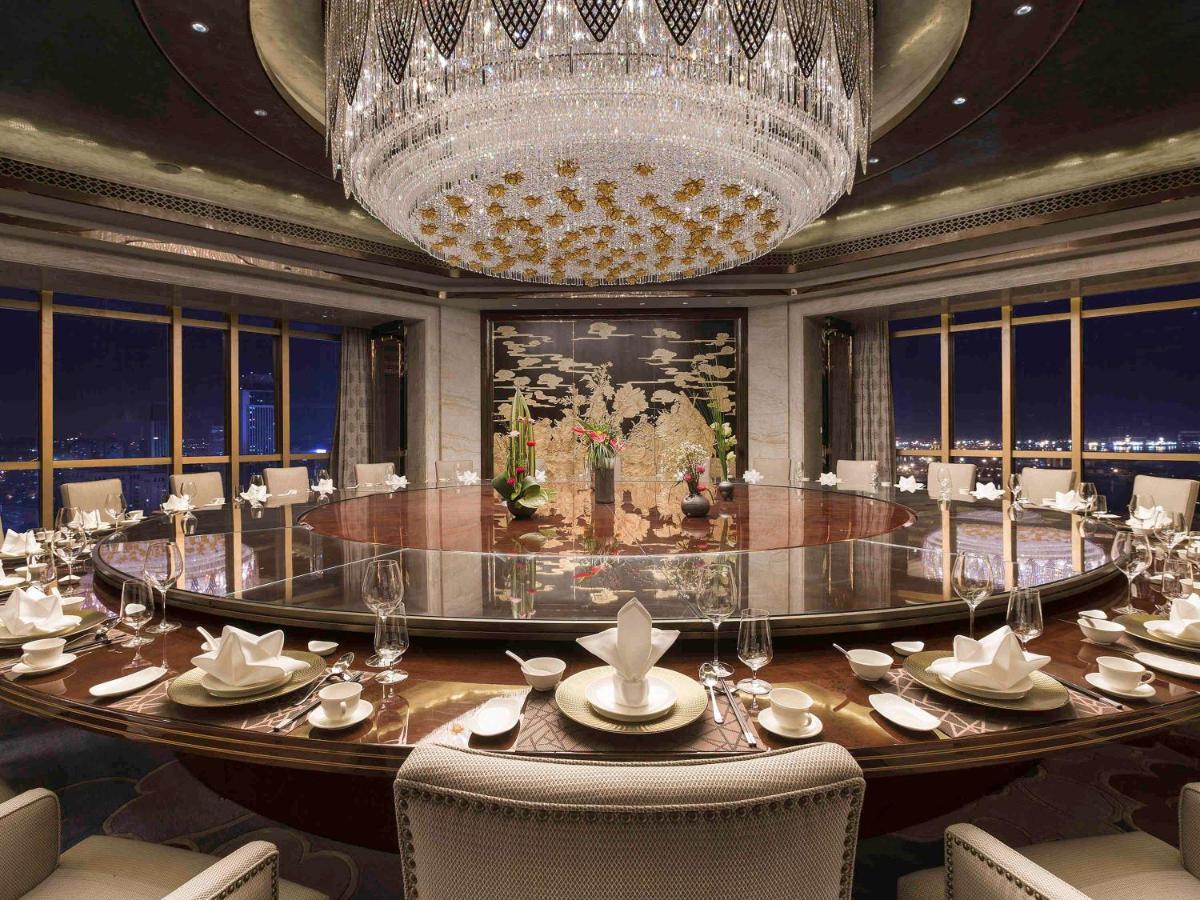 Pullman Yantai Center Hotel Bagian luar foto