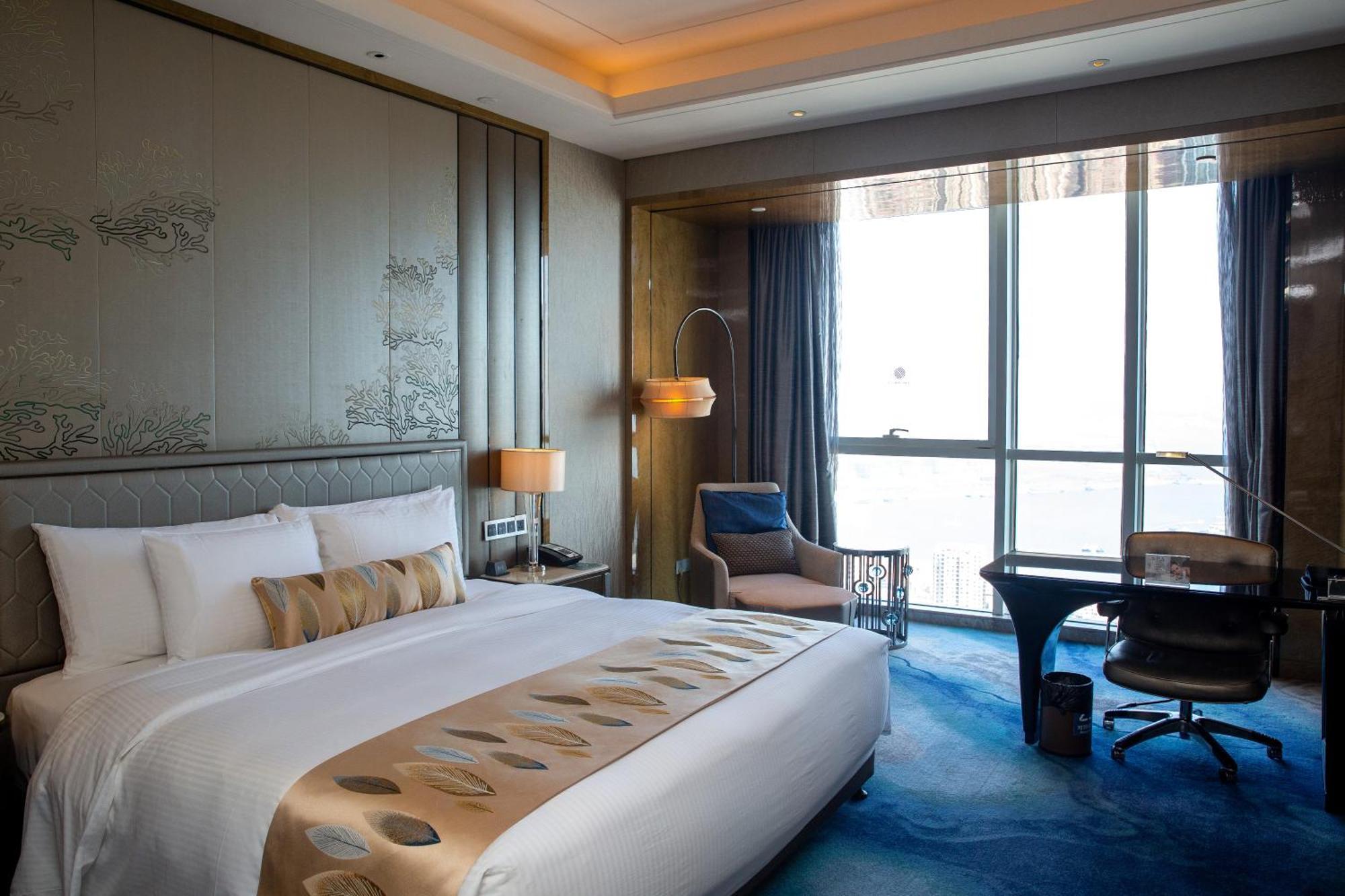 Pullman Yantai Center Hotel Bagian luar foto